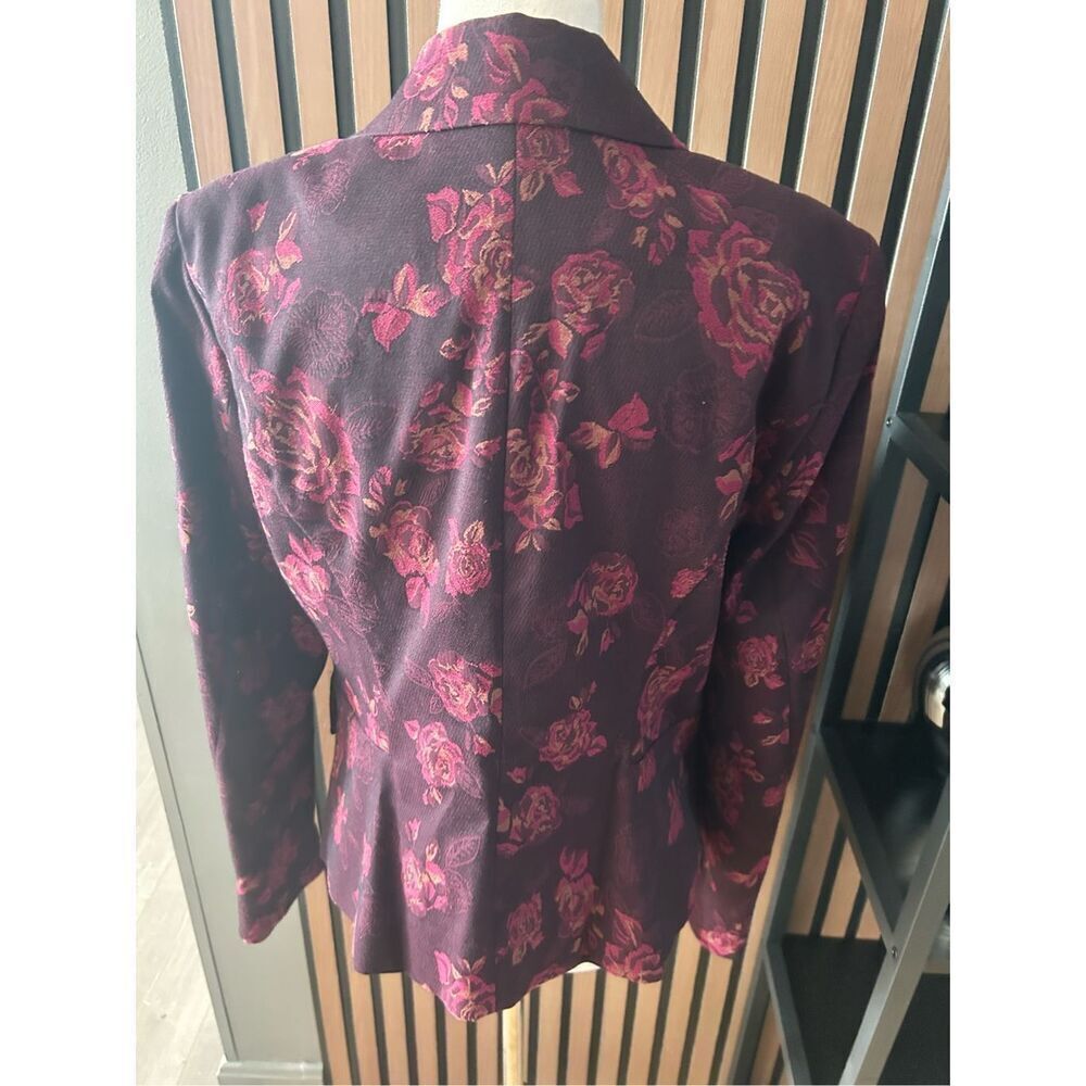 White House black market stylish colorful blazer w roses color red size 12 flora - Picture 5 of 8
